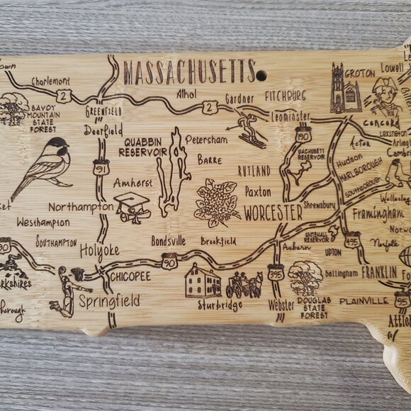Totally Bamboo "Massachusetts" cutting and serving board - Picture 3 of 10